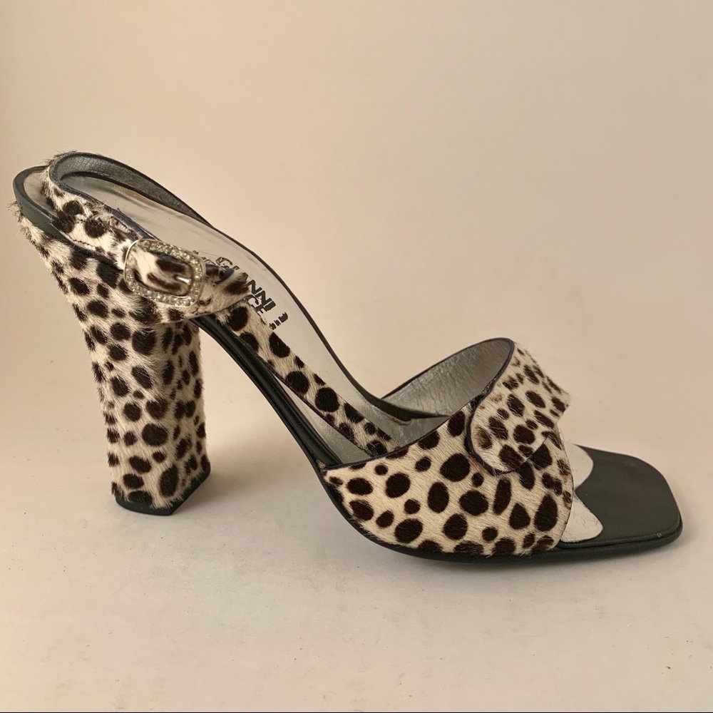 VTG Gianni Versace Pony Spotted Unique Heels